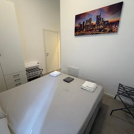 Apartment 10 Giannone Mailand