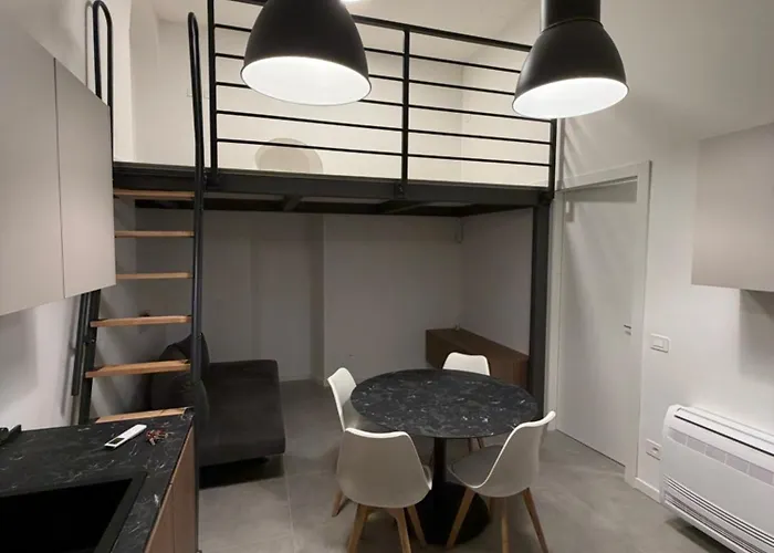 10 Giannone Apartmán Milán