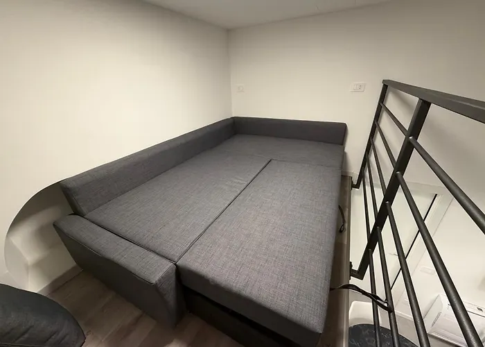10 Giannone Apartmán *